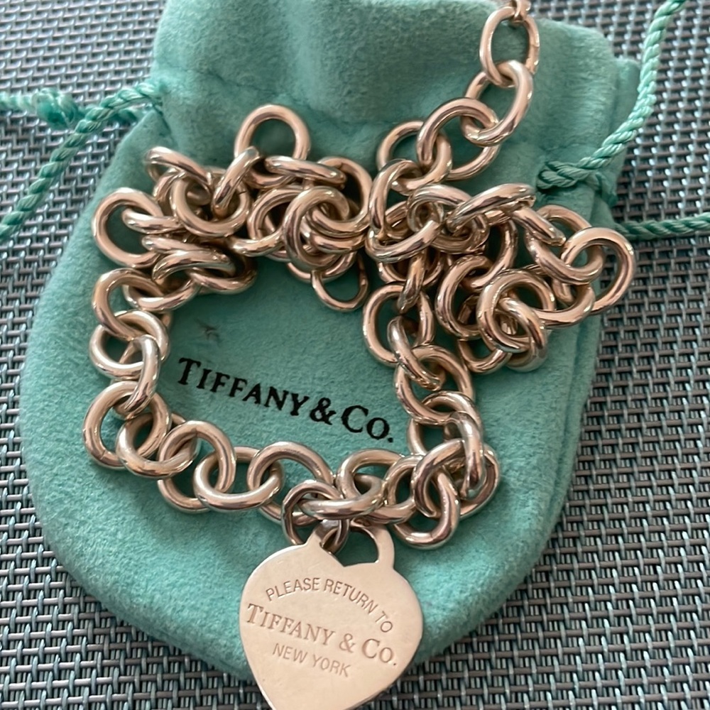 Tiffany & Co Please Return to Tiffany Necklace with clasp in back